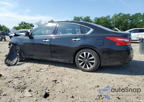 2016 Nissan Altima 2.5 из США, поврежденный, VIN 1N4AL3APXGC164878